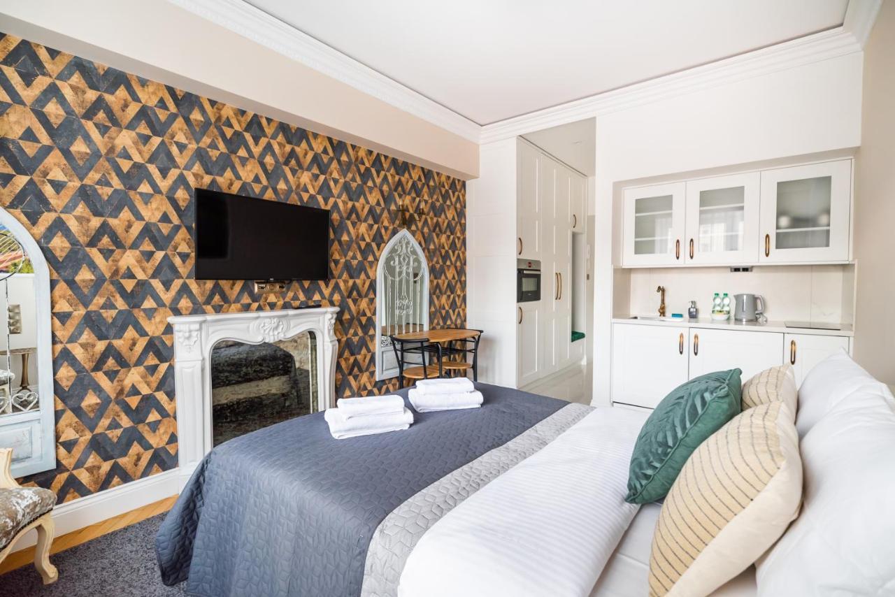 ורשה City Centre All In One Apartment מראה חיצוני תמונה